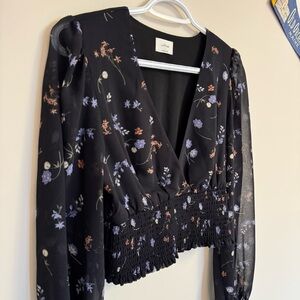 Aritzia Wistful Floral Blouse - Women’s Small